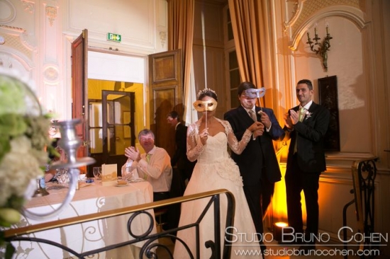 entree en salle de mariage chateau d'Ermenonville entree en salle de mariage chateau d'Ermenonville