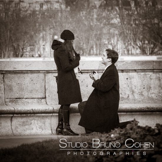 Proposal in paris - demande en mariage Paris Proposal in paris - demande en mariage Paris