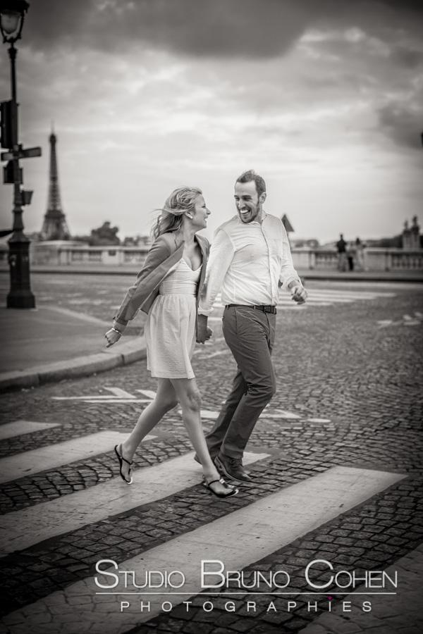 Portrait engagement a Paris Portrait engagement a Paris